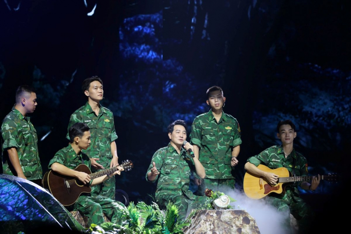 hon 55 ty dong tiep suc can bo, chien si va nguoi dan noi bien gioi, hai dao hinh anh 3