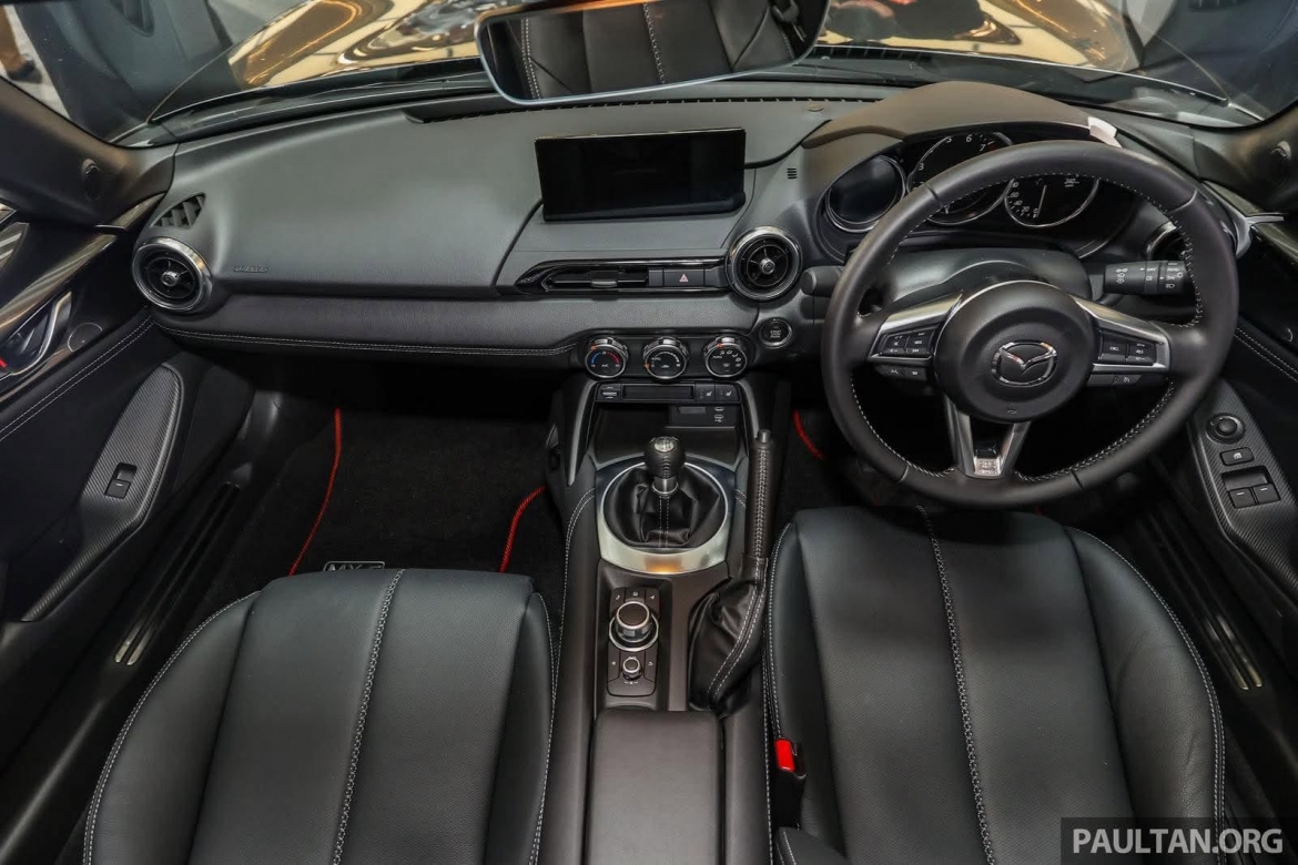 mazda mx-5 the he moi se co ca ban thuan dien va dong co xang skyactiv-z 2.5l hinh anh 4