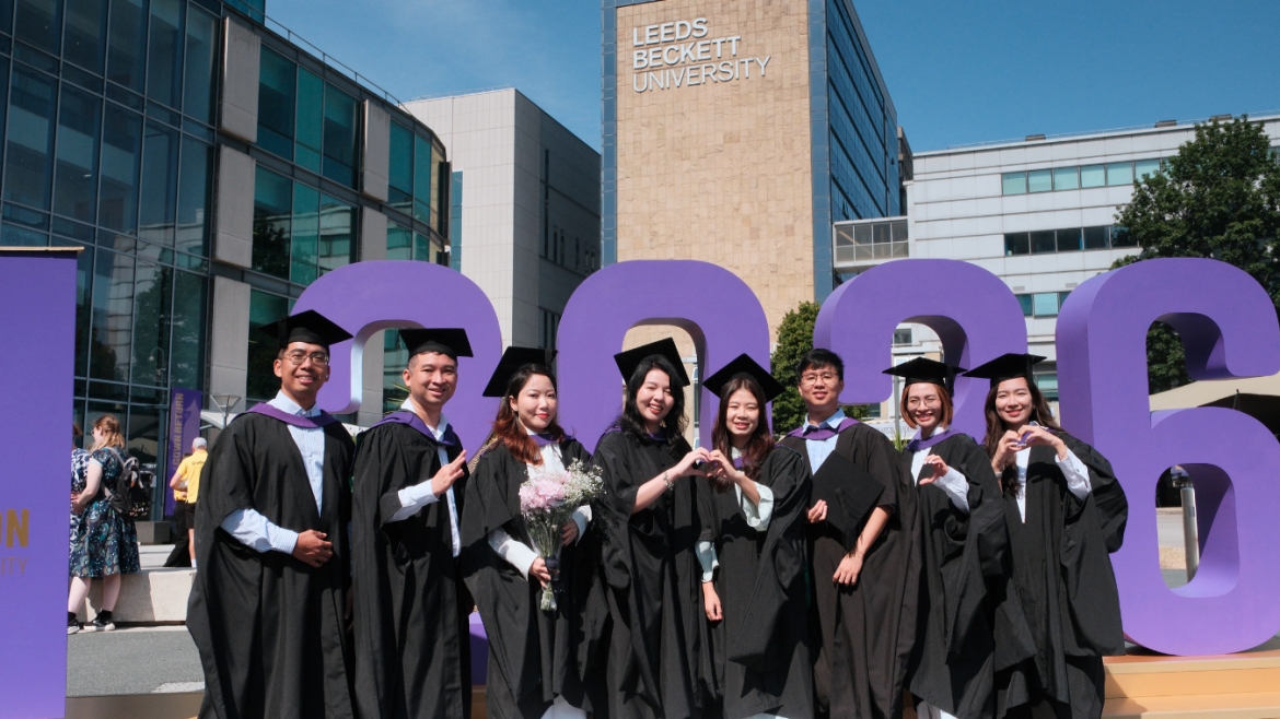 leeds beckett mba mba chuan anh quoc, hoc tai viet nam, nhan bang tai anh hinh anh 8