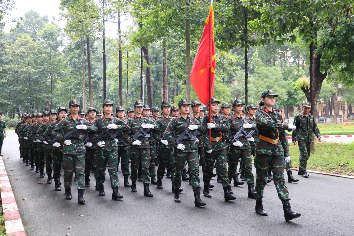 81 "bông hồng thép" miệt mài luyện diễu binh concert "Tổ quốc trong tim"