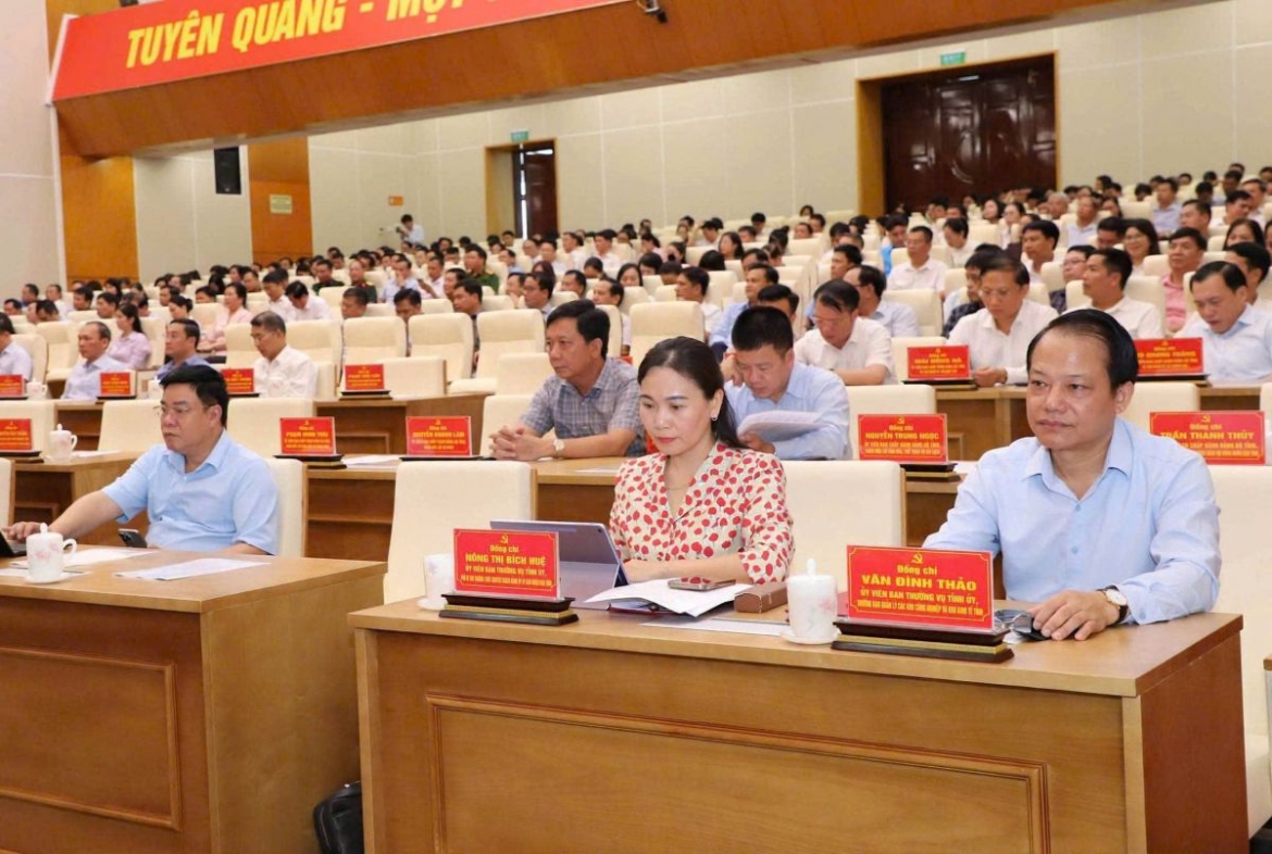 tuyen quang lay yeu cau nhiem vu, ket qua, san pham cong viec lam thuoc do can bo hinh anh 1