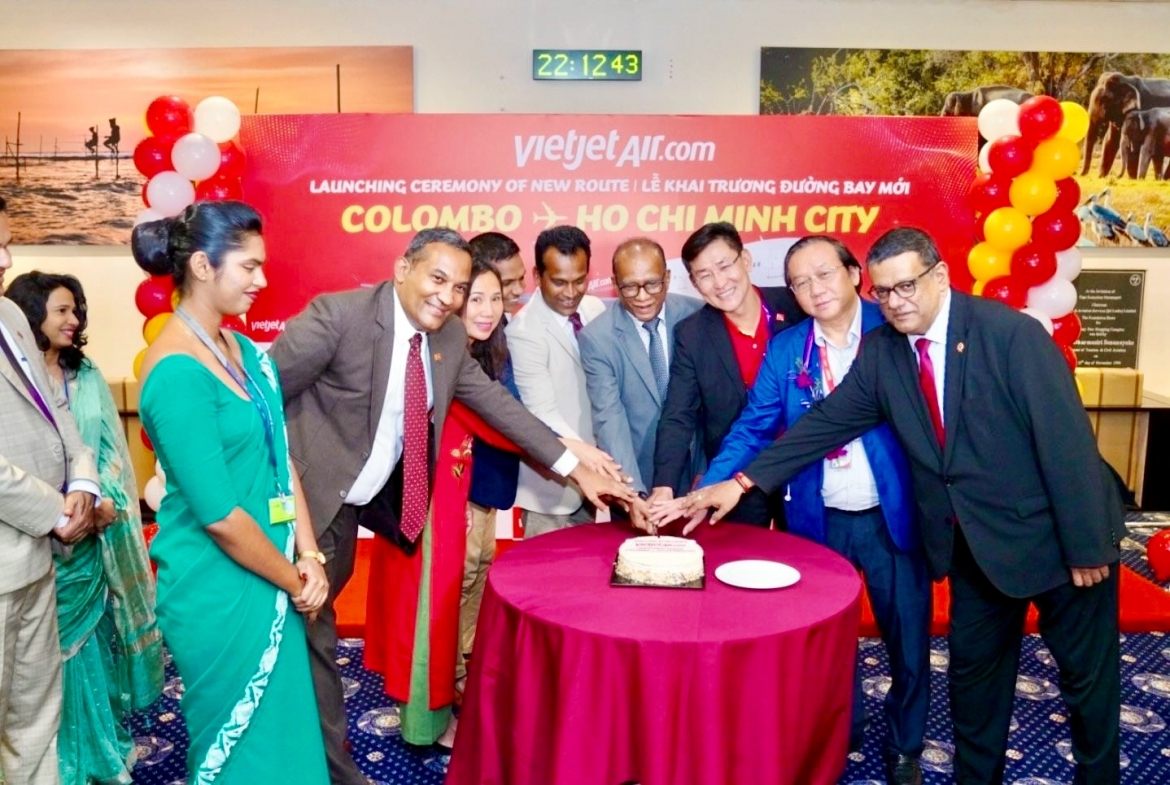 vietjet khai truong duong bay thang colombo- tp.hcm, mo loi den dao quoc sri lanka hinh anh 2