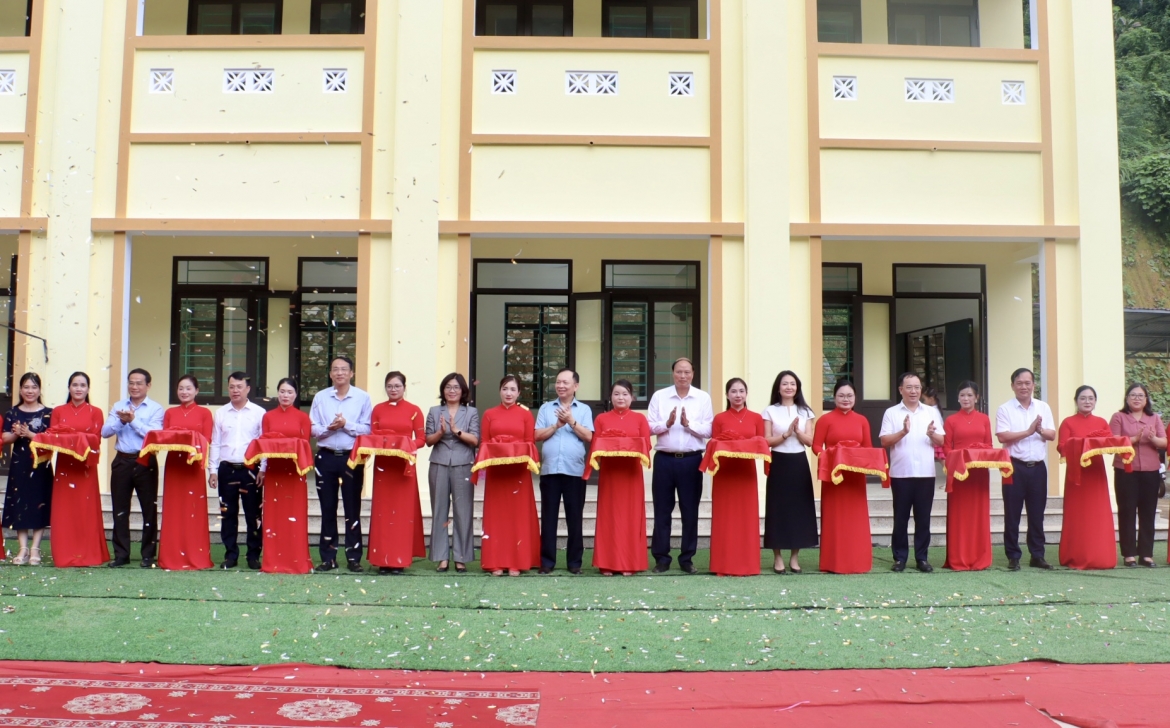 agribank uu tien nguon luc tiep suc nganh giao duc hinh anh 1