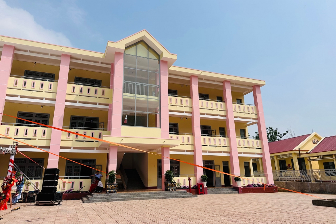 agribank uu tien nguon luc tiep suc nganh giao duc hinh anh 2