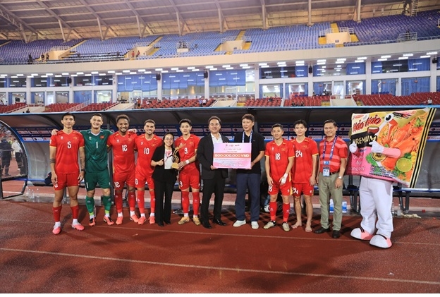 hao hao thuong nong 500 trieu dong cho Doi tuyen viet nam hinh anh 1