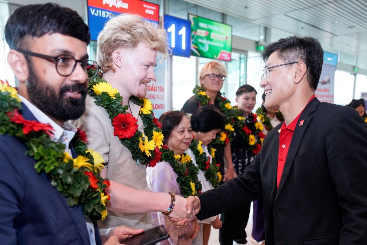 vietjet khai truong duong bay thang colombo- tp.hcm, mo loi den dao quoc sri lanka hinh anh 4