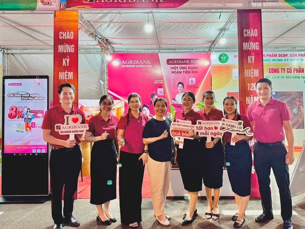 agribank quang nam Day manh chuyen doi so tin dung, nang tam phuc vu nong dan hinh anh 3