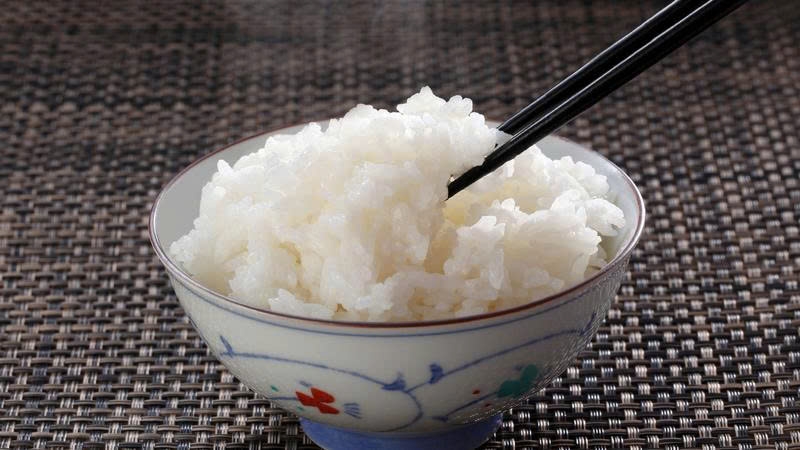 muon giam can, moi ngay nen an may bat com hinh anh 1