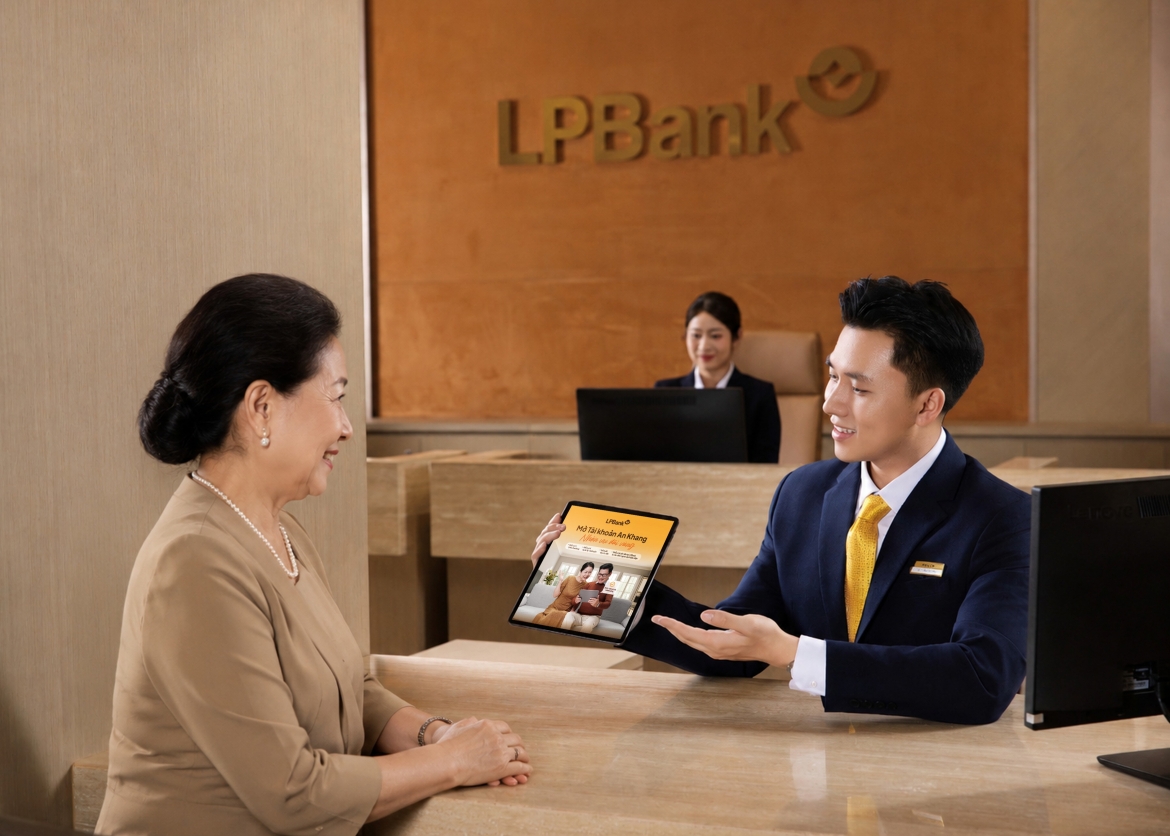 lpbank trien khai goi giai phap tai chinh toan dien danh cho khach hang huu tri hinh anh 2