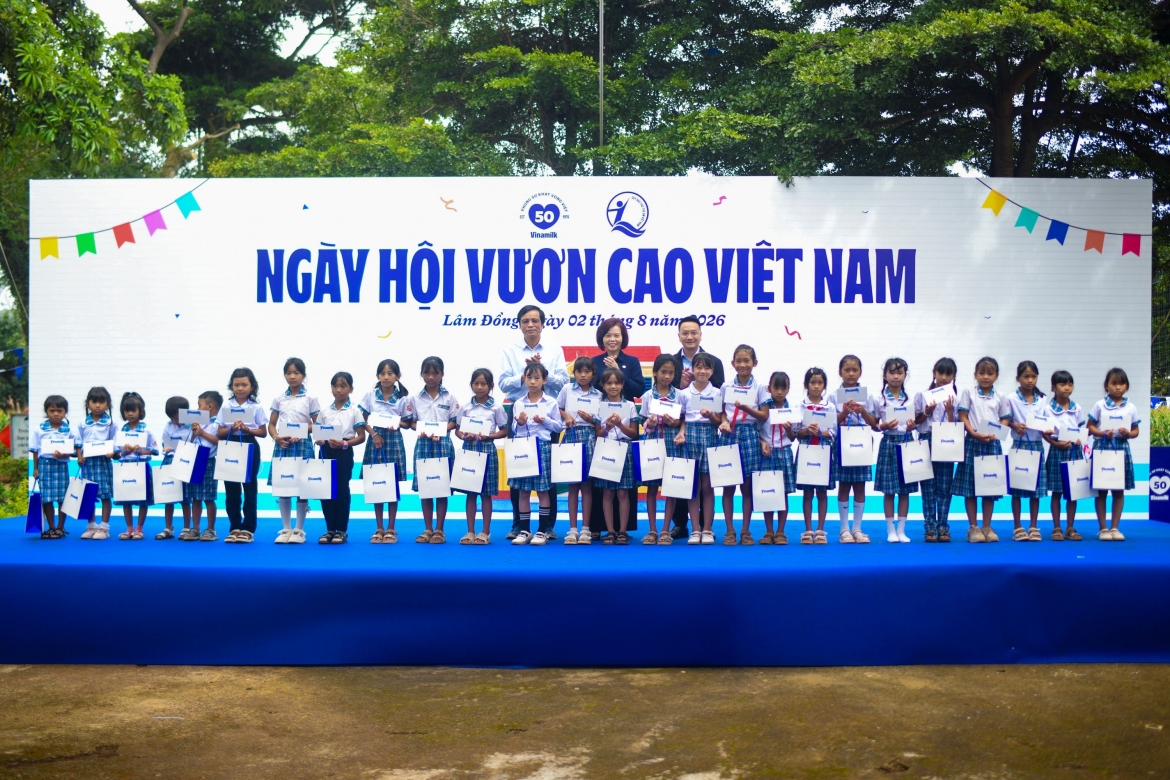 hanh trinh vun dap tuong lai tre em viet cua vinamilk hinh anh 3
