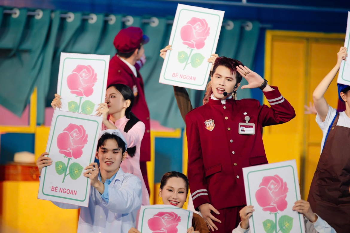 huynh lap, jun pham cung dong doi lay nuoc mat khan gia voi ky uc tuoi tho hinh anh 2
