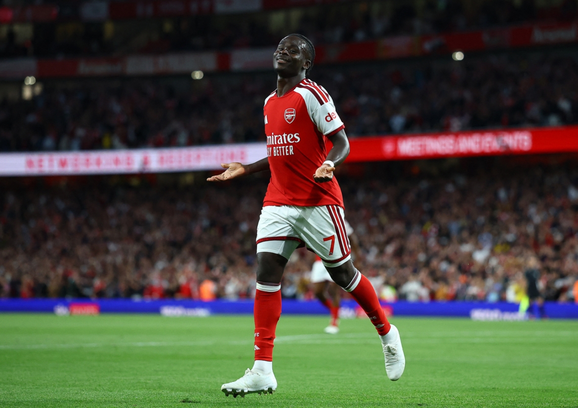 truc tiep arsenal 3-0 coventry phao thu lien tuc ghi ban hinh anh 5