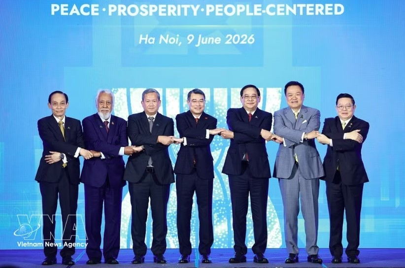 vietnam remains active contributor to asean community vision 2045 picture 2