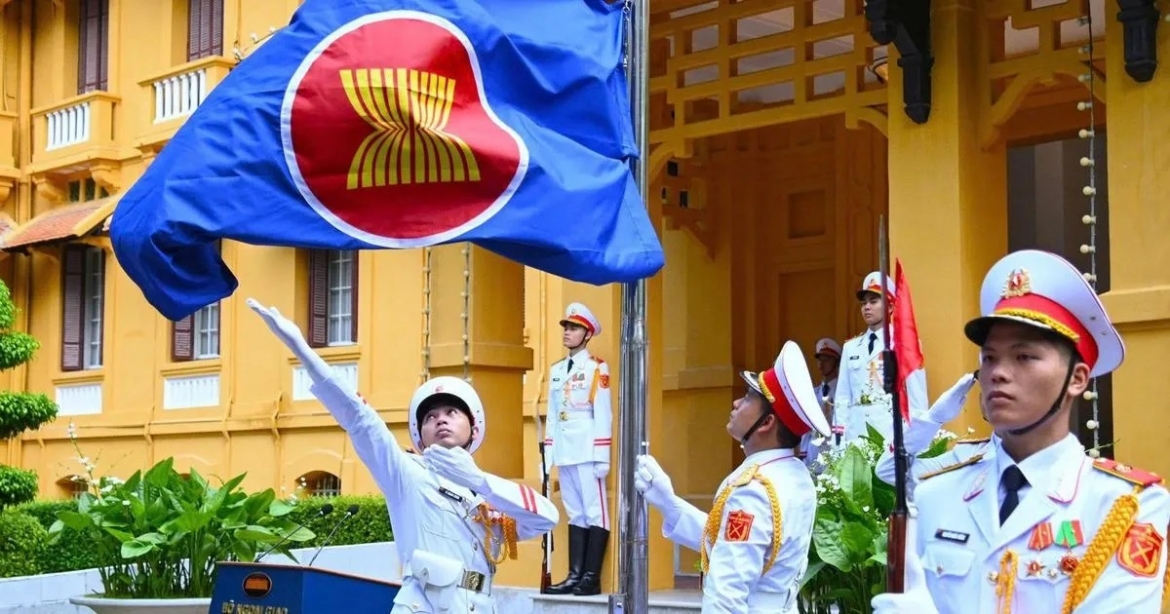 viet nam dong hanh cung asean buoc vao giai doan phat trien moi hinh anh 2