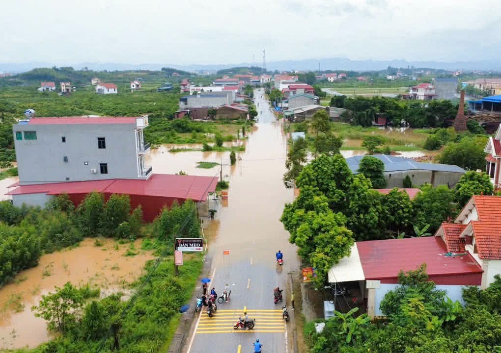 bac ninh bao dong so i tren song cau, hang nghin ha lua, hoa mau bi lu nhan chim hinh anh 1