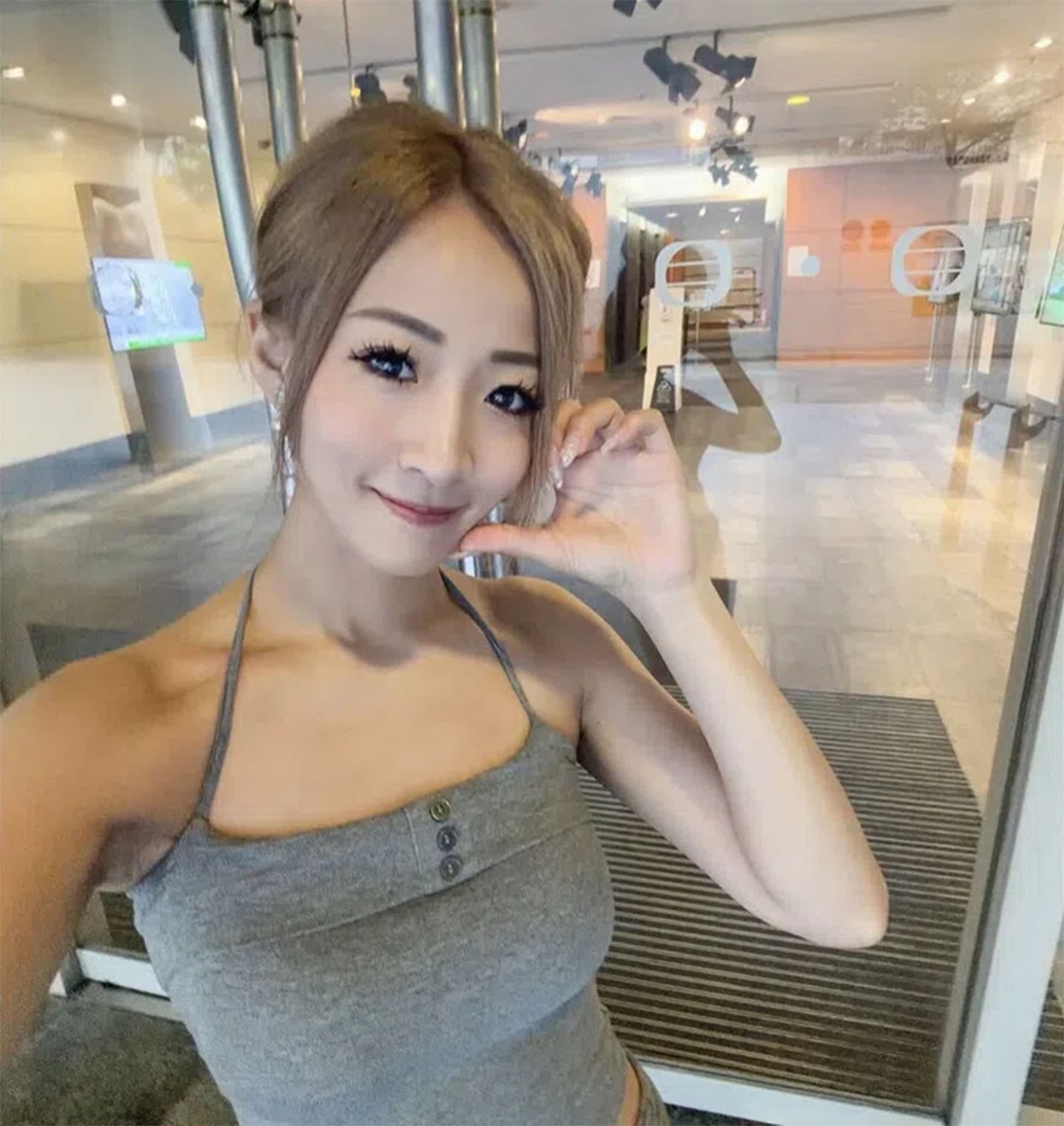 banh tuong linh tu my nhan tvb den tai xe taxi vi kiem tien de hon sao hang a hinh anh 2