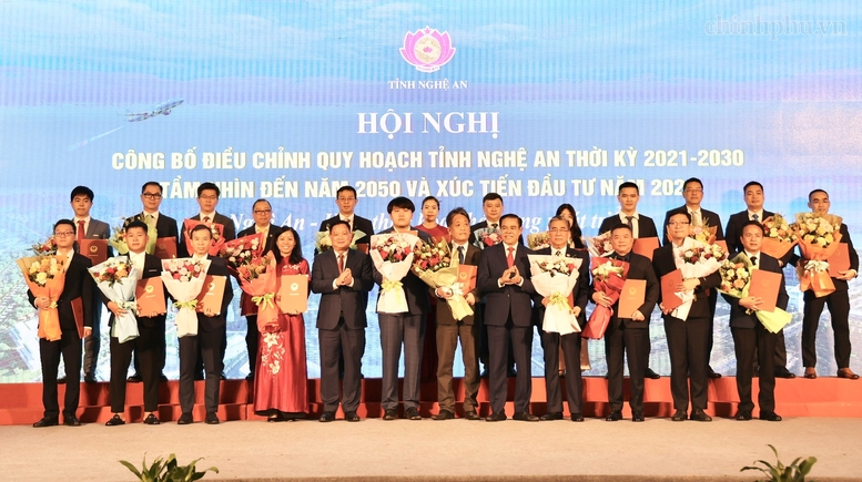 nghe an can chuyen bien ve chat trong mo hinh phat trien hinh anh 5