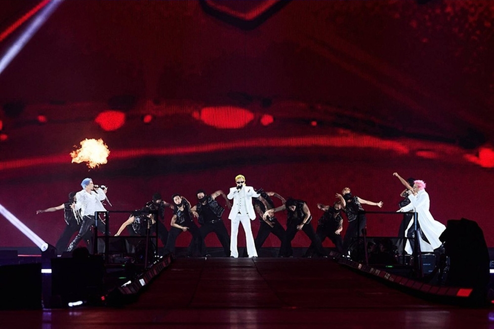 biiig va buoc chuyen minh sau 2 thap ky cua bieu tuong k-pop bigbang hinh anh 3