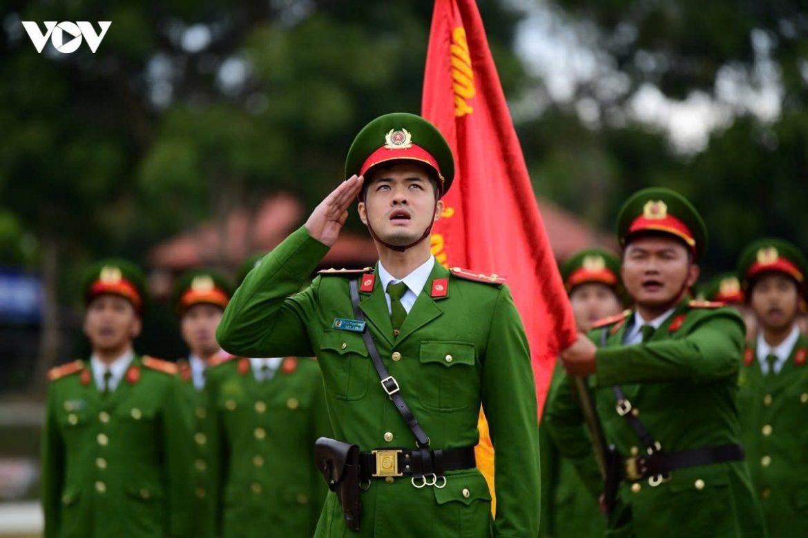 81 nam cand luc luong nong cot thuc hien cac muc tieu chien luoc cua Dang hinh anh 1
