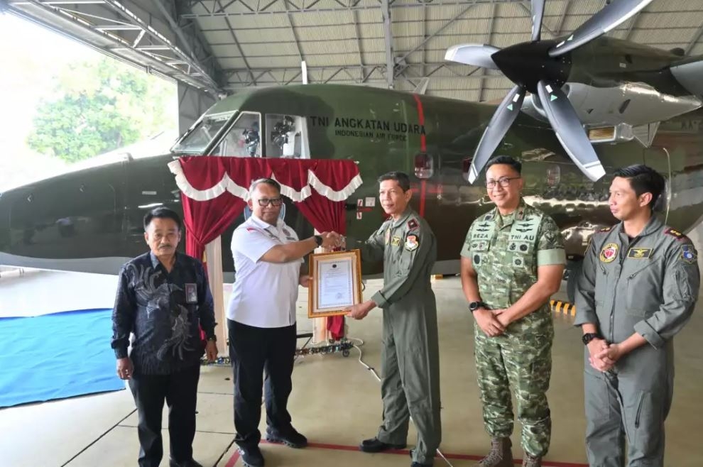 indonesia san xuat may bay van tai thu 8 cho luc luong khong quan hinh anh 1