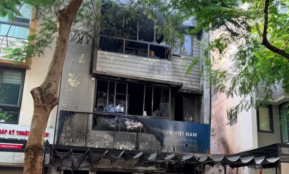 chay ngun ngut tai nha lien ke o khu do thi moi phung khoang, ha noi hinh anh 3