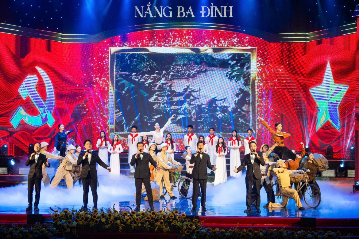 chu tich quoc hoi du chuong trinh nghe thuat chinh luan nang ba Dinh hinh anh 4