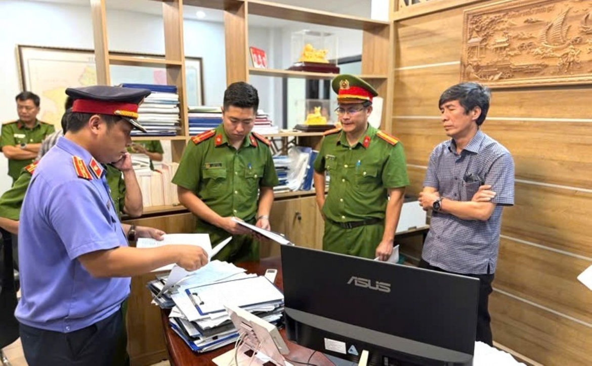 khai tru khoi Dang mot giam doc ban quan ly du an o hue hinh anh 1