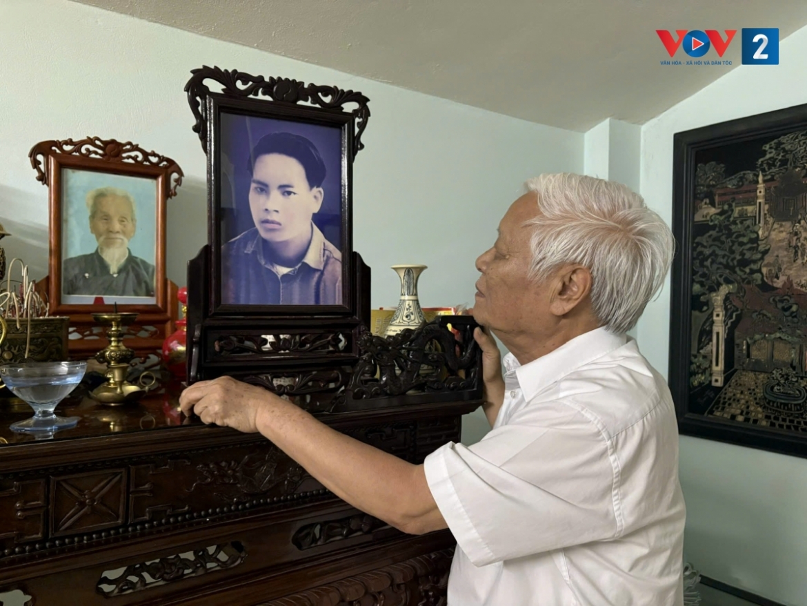 De moi liet si duoc goi dung ten va tro ve voi gia dinh hinh anh 2