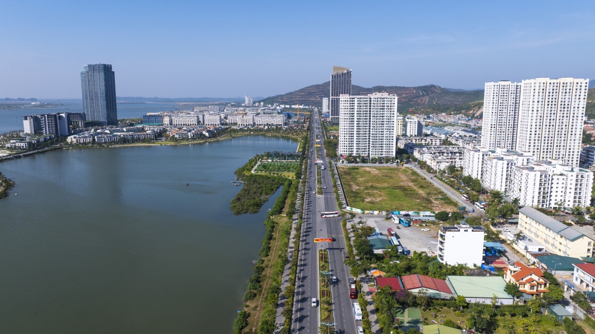 imperia holiday ha long huong loi lon tu quy hoach va ha tang moi hinh anh 1
