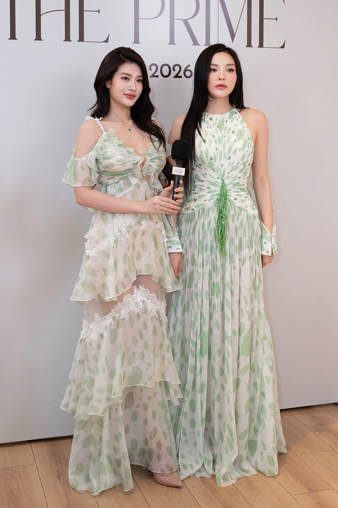 sao viet 11-8 phuong trinh jolie chi hon 160 trieu dong nang cap vong mot hinh anh 7
