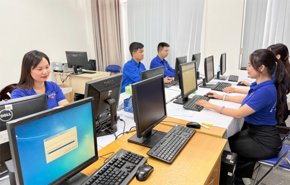 9 doi kham luu dong cua benh vien nhan dan 115 kham suc khoe toan dan tai tp.hcm hinh anh 2