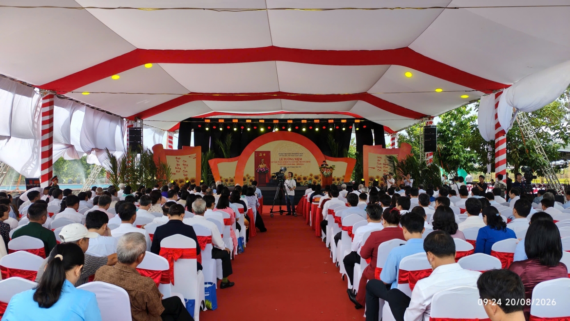 tuong niem 162 nam ngay anh hung dan toc truong Dinh tuan tiet hinh anh 1