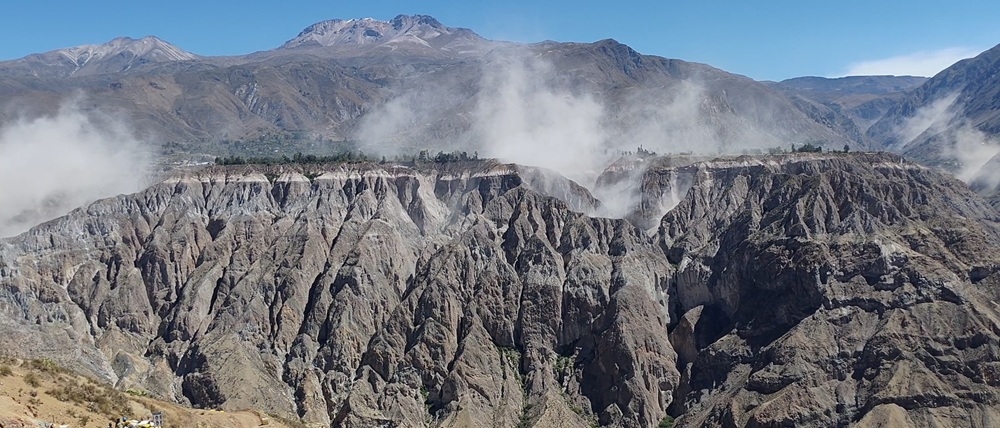 Dong dat manh 6,7 do rung chuyen mien trung peru hinh anh 1