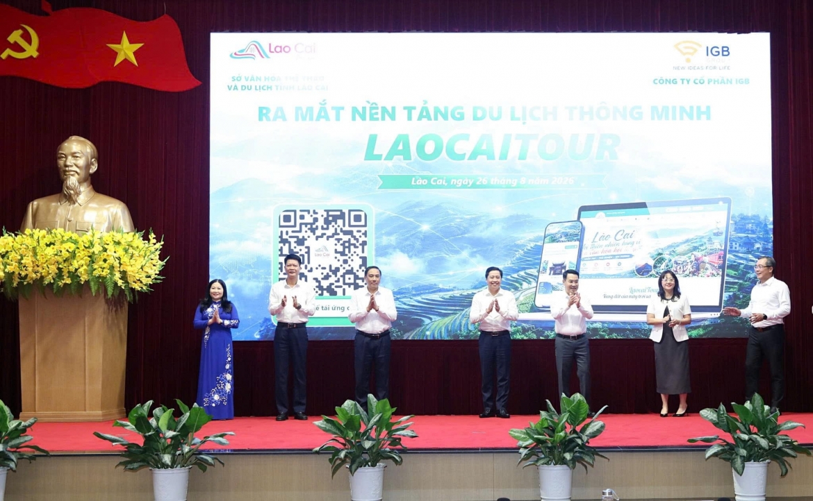 lao cai ra mat nen tang du lich thong minh tich hop ai hinh anh 2