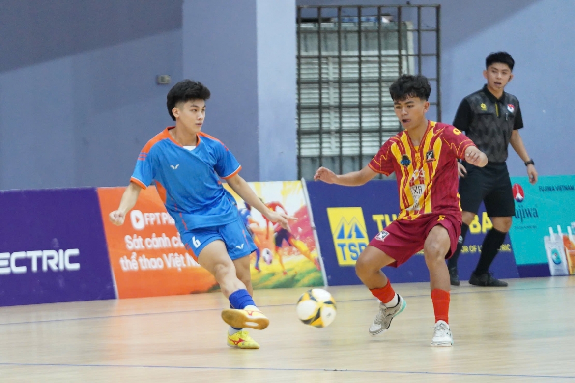 lich thi dau va truc tiep bong da viet nam hom nay 27 8 hinh anh 1