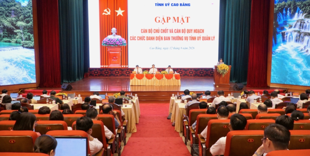 Doi moi danh gia can bo gan voi san pham va ket qua hinh anh 1