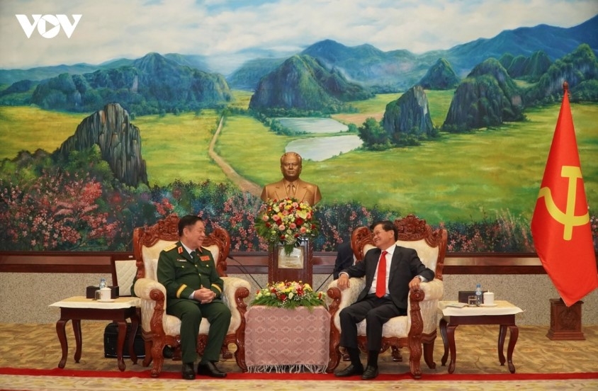 senior vietnamese military official pays courtesy call on lao leaders picture 1