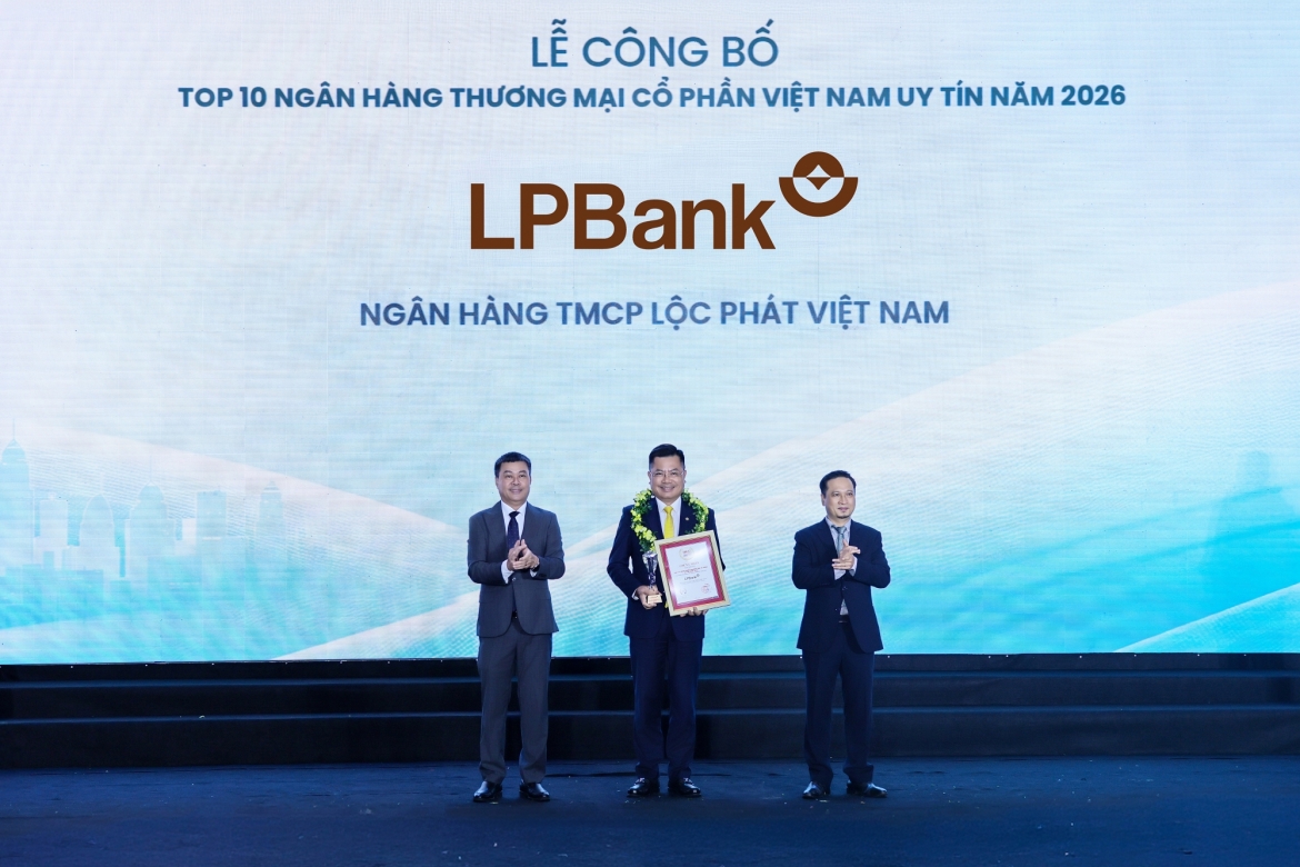 lpbank lap cu dup thang hang, khang dinh vi the ngan hang tu nhan hang dau hinh anh 1