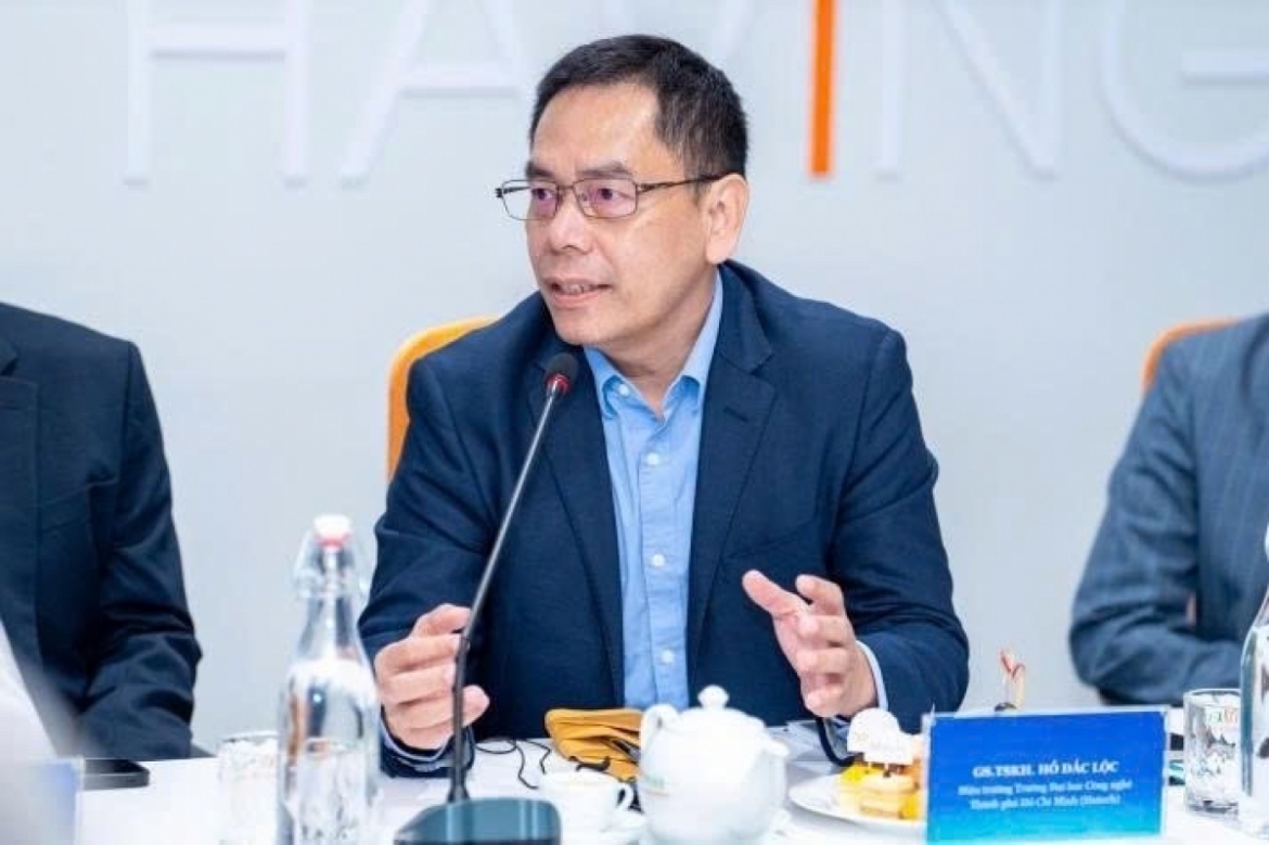giai phap tinh the voi cac thi sinh vu gian lan thi cu o truong chuyen tuyen quang hinh anh 1