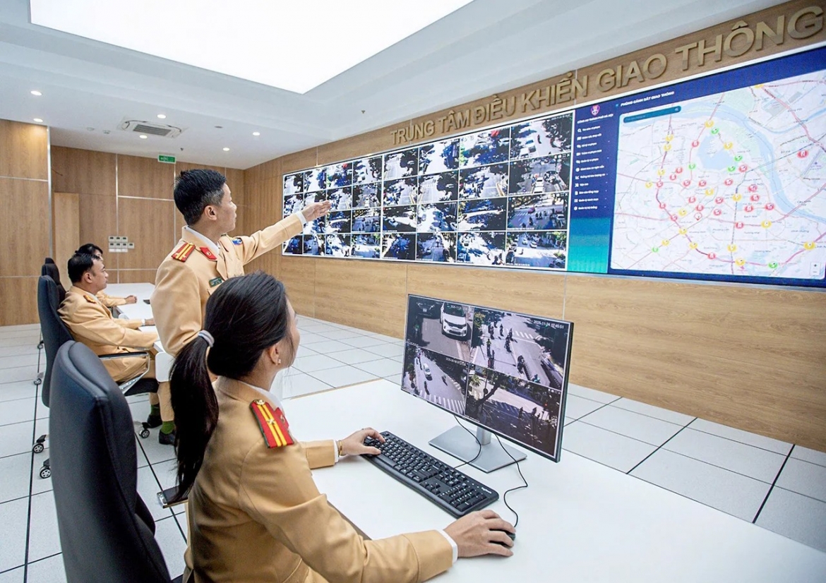 xu phat vi pham khoang cach an toan tren cao toc De xuat nhac nho thoi gian dau hinh anh 3