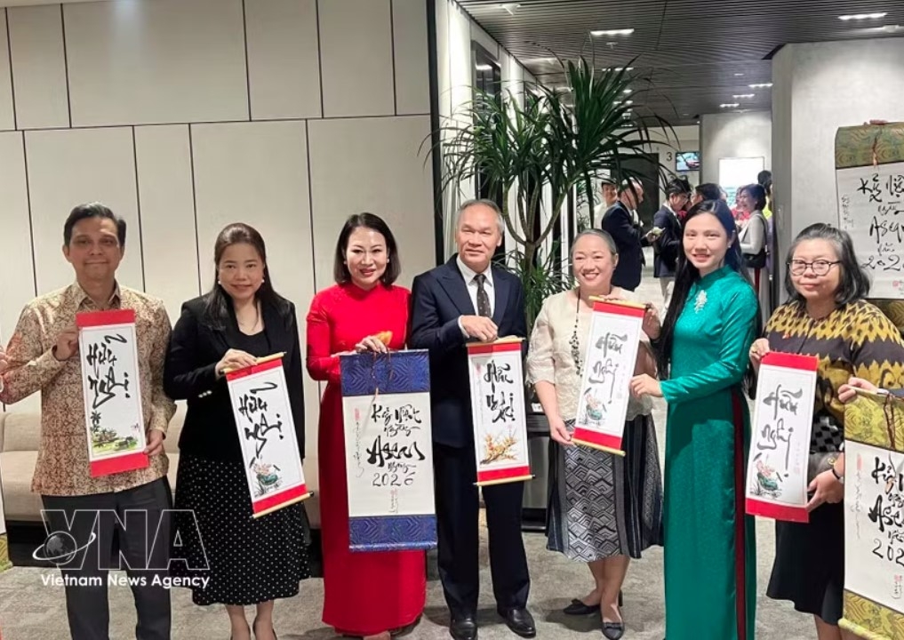 get-together celebrates 59th founding anniversary of asean picture 1