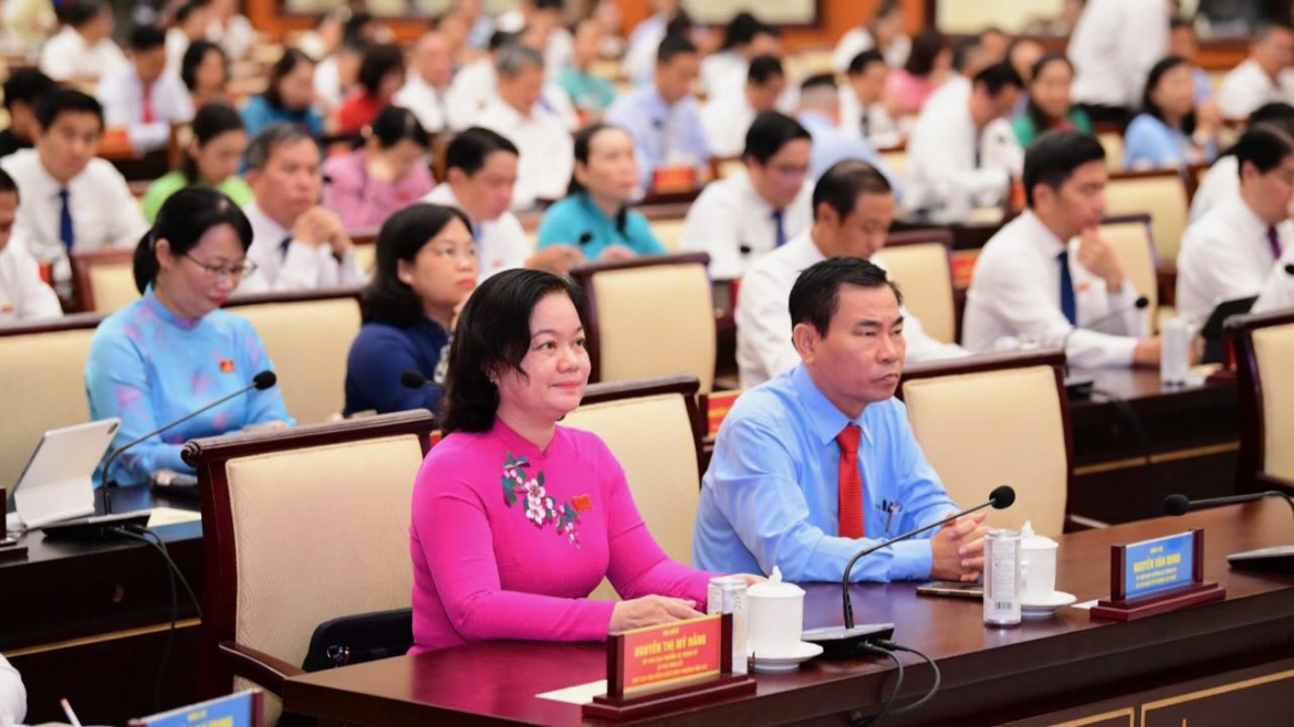 chu tich ubnd tp.hcm phan cap manh me nhung quan trong la nang luc thuc thi hinh anh 4