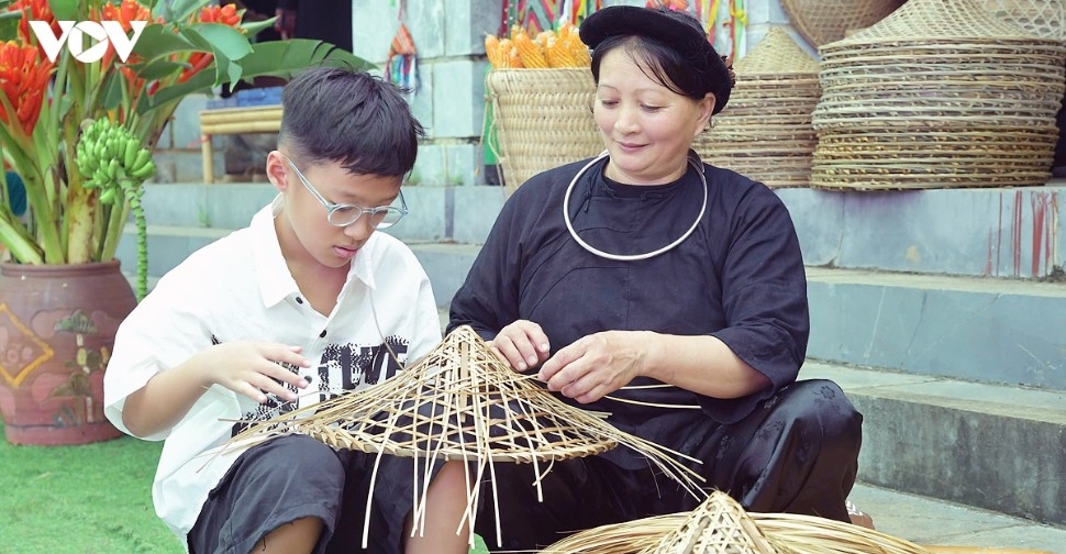 highland market fair opens in hanoi to celebrate national day picture 5