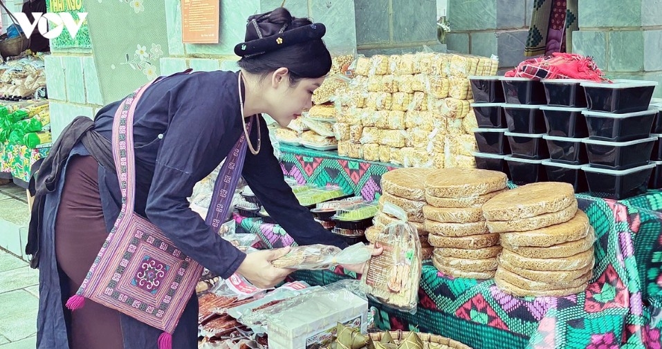 highland market fair opens in hanoi to celebrate national day picture 8