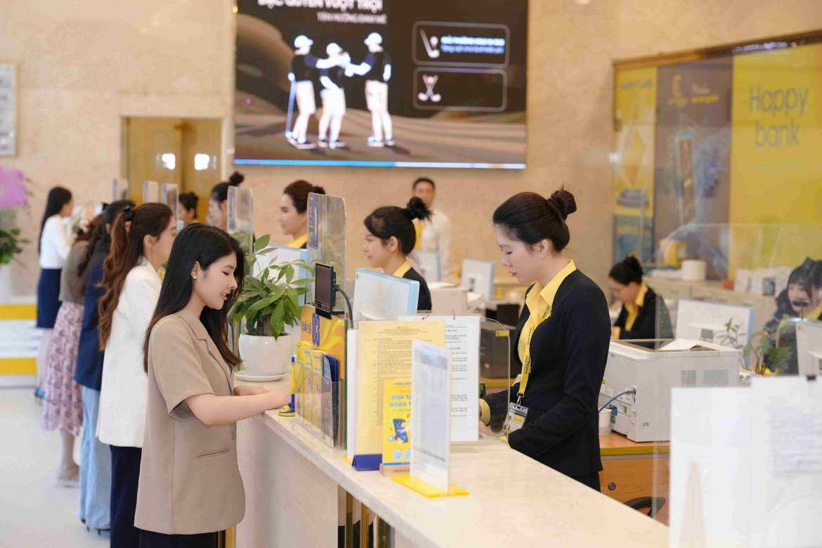 nam a bank cung co vi the top 15 tren thi truong voi dinh gia hap dan hinh anh 1