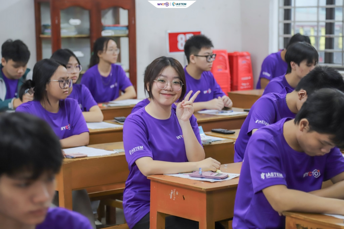 hon 1.500 hs tranh tai vong quoc gia ky thi olympic tai nang hoa hoc tre the gioi hinh anh 1