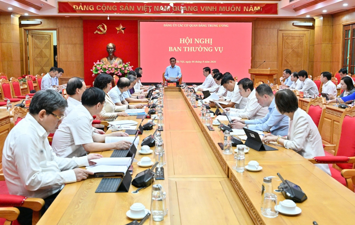 Dang uy cac co quan Dang trung uong xay dung phan mem danh gia can bo theo kpi hinh anh 2