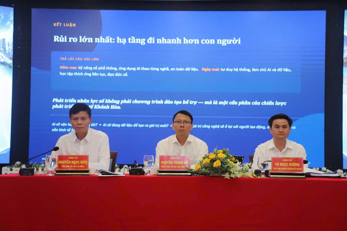 khanh hoa thu hut nhan tai khong chi bang tien hinh anh 1