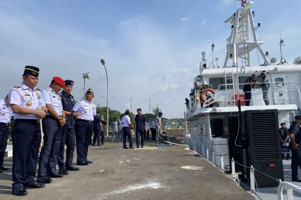 indonesia, malaysia, singapore to chuc tap tran chung ve an ninh hang hai hinh anh 1