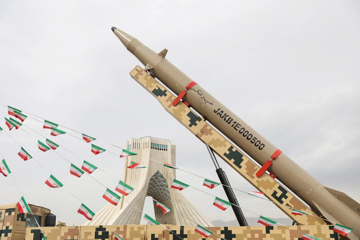 iran tranh thu khoang ngung giao tranh voi my de cung co suc manh quan su hinh anh 1